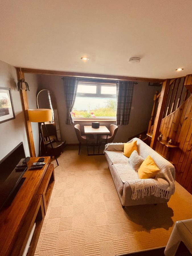 The Rowanberry Suite At Rowan Cottage Elgol Extérieur photo